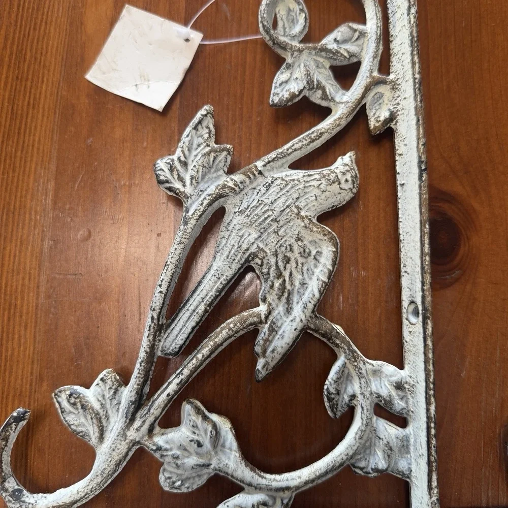 Metal Shelf Brackets Corbels Birds Off White Architectural Cottage Rustic READ